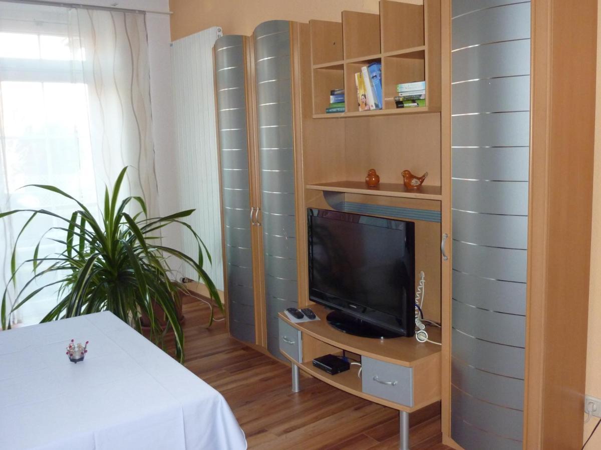 Ferienwohnung Am Deich 布莱克德 外观 照片